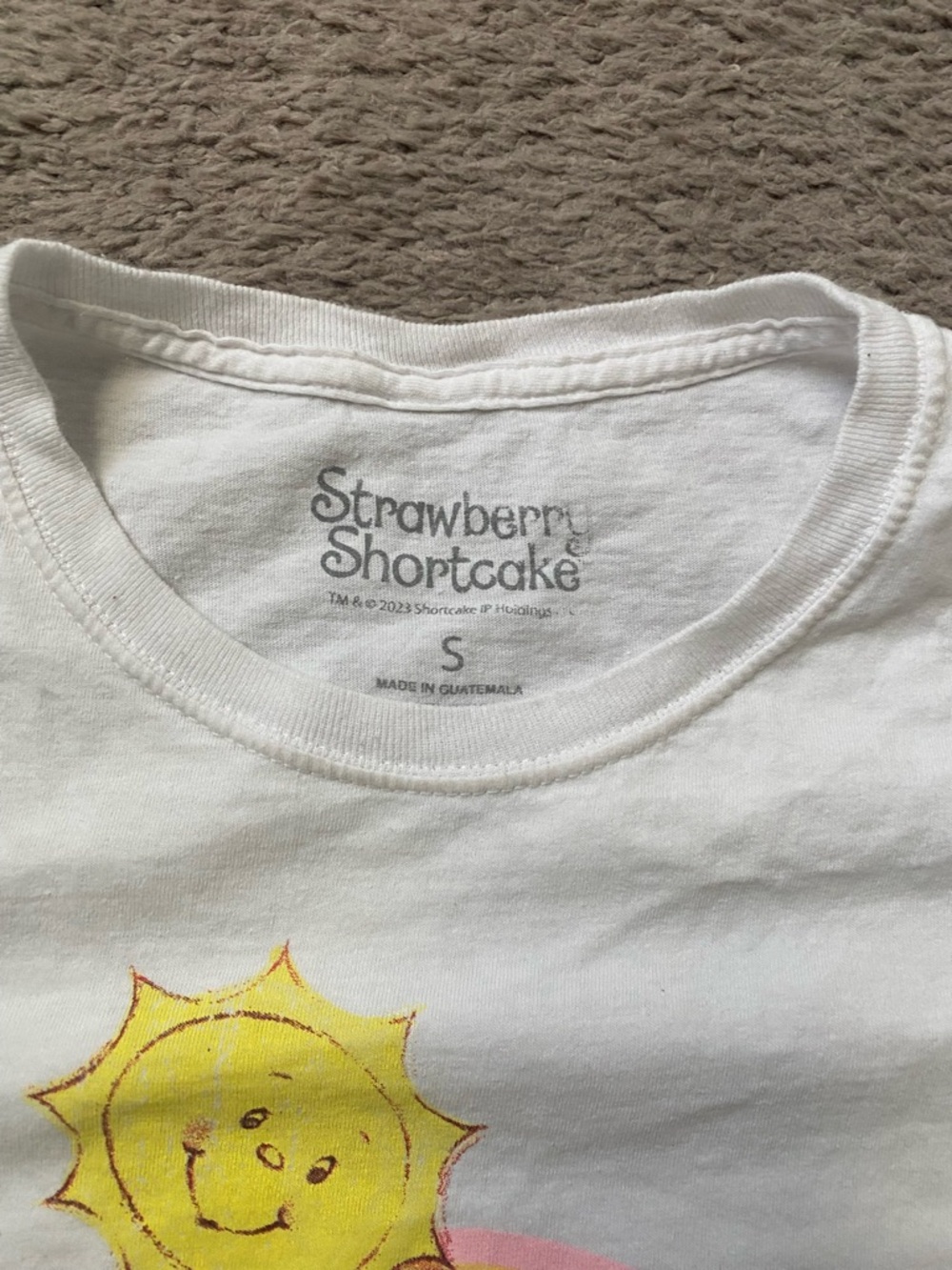 Strawberry Shortcake White Graphic Women’s  T-Shirt - Pink & Yellow Print - Picture 4 of 4